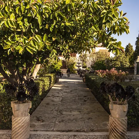 Aumallia Hotel & Spa