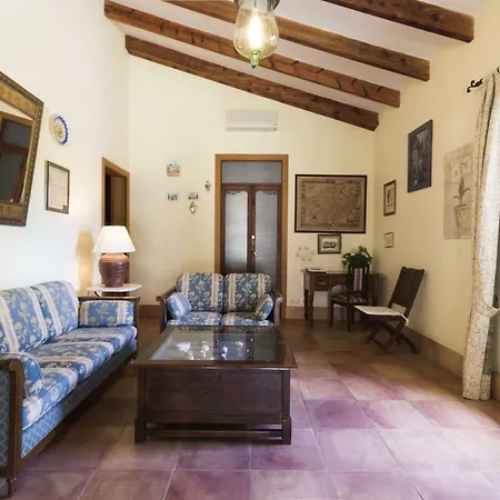 Aumallia Hotel & Spa 4*